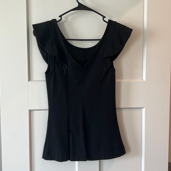 Express top. Black. Size XS. NWT. - Picture 2 of 5
